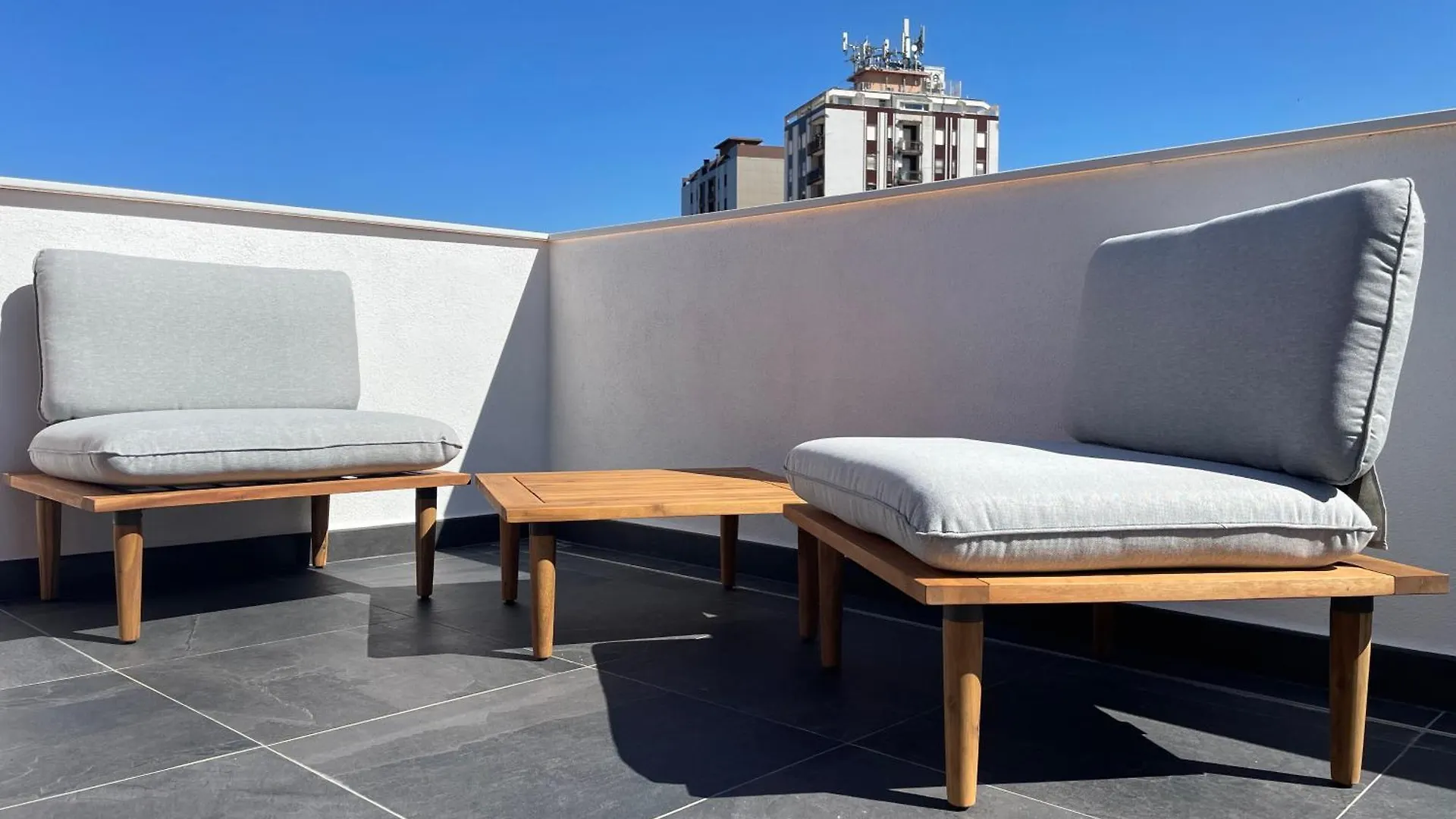 Apartment 2 Bedroom Penthouse Olbia