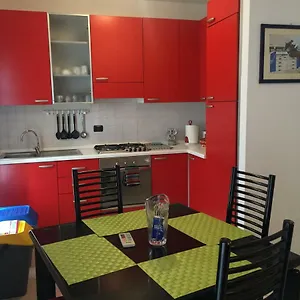  Appartamento Via Acquedotto N. 66, Le Piramidi